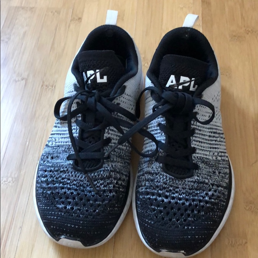 APL Sneakers